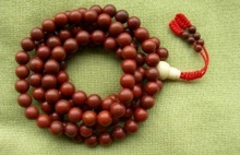 Буддиские четки из лотоса